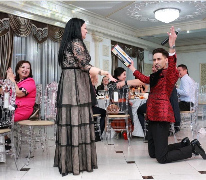 Ведущие, тамада, асаба, шоумены каз\рус