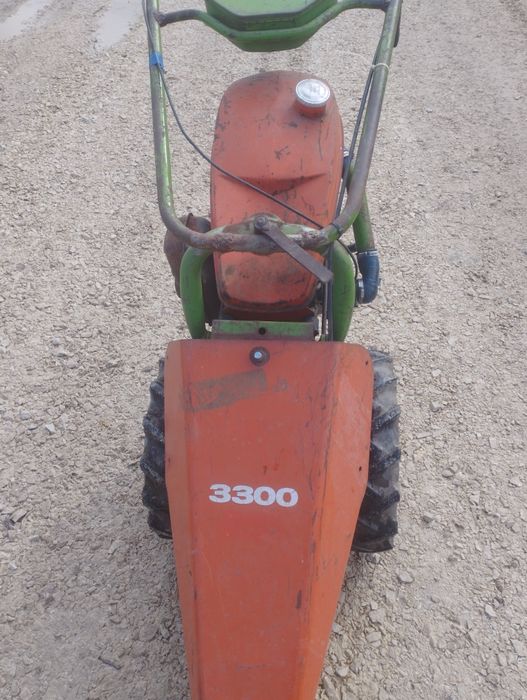 Cositoare de vânzare 4 viteze și marsalier