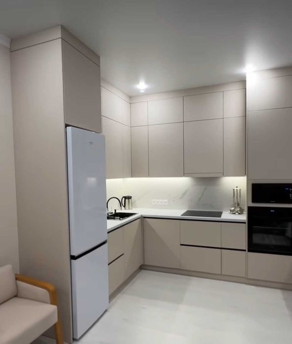 Мебель для кухонной