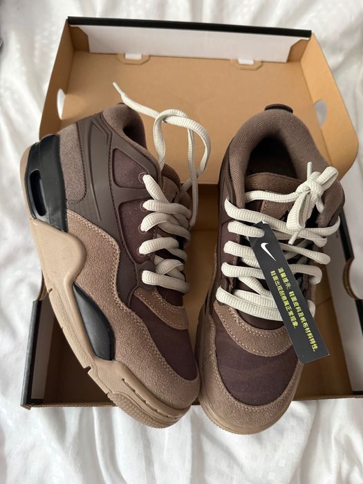 Дамски маратонки AIR JORDAN 4 RM