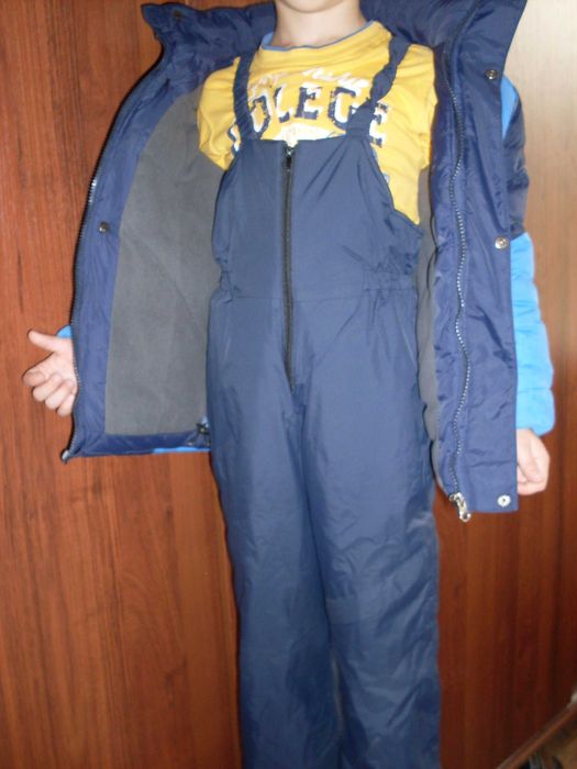 Зимняя куртка с комбинезоном