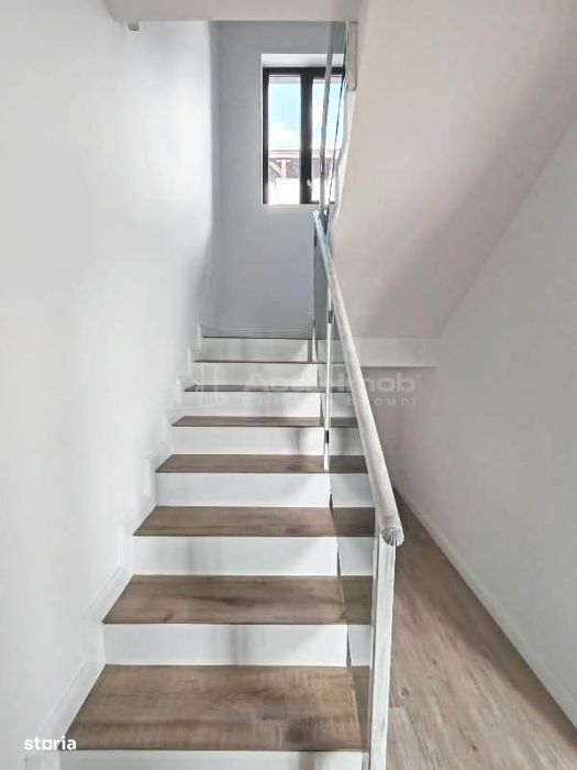 Vanzare - Casa Individuala - Prelungirea Ghencea - Margelelor  - 330 m