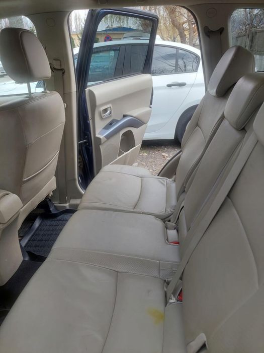 Vand Mitsubishi Outlander