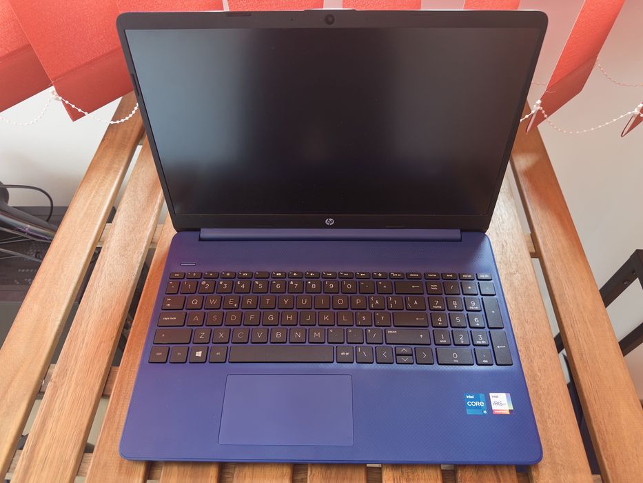 Laptop Ultraportabil HP - 15inch, i5 gen 11, 8GB ram, 256 GB SSD