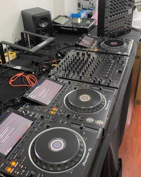 Продается Pioneer DJ