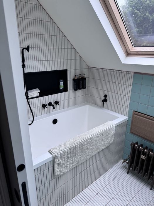 Боядисване, шпакловка,плочки, ремонти до ключ