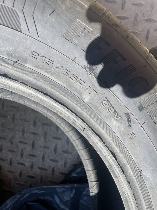 Anvelope 215 65 17 Goodyear