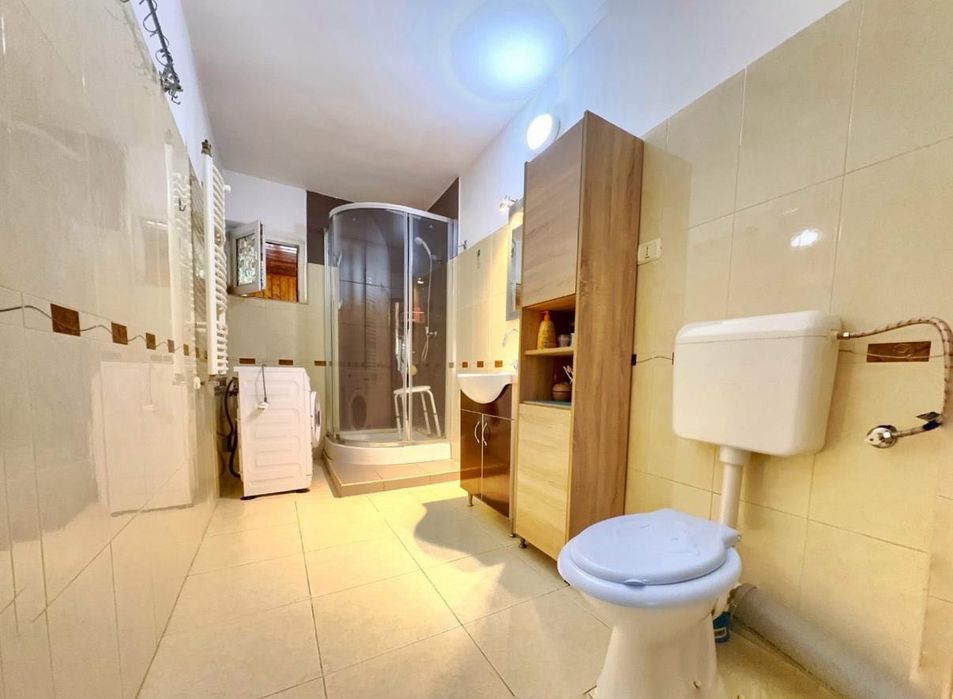 Proprietar, vând  casă individuală după Sag, în Pădureni