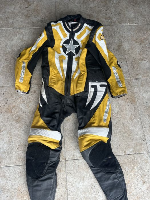 Vand costum pentru atv si crosuri