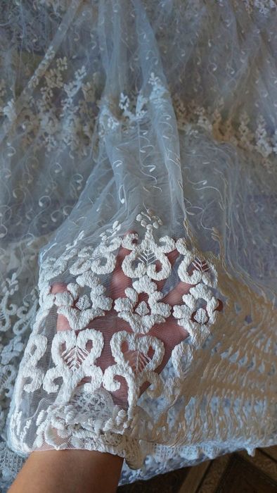 Продам недорого тюли шторы