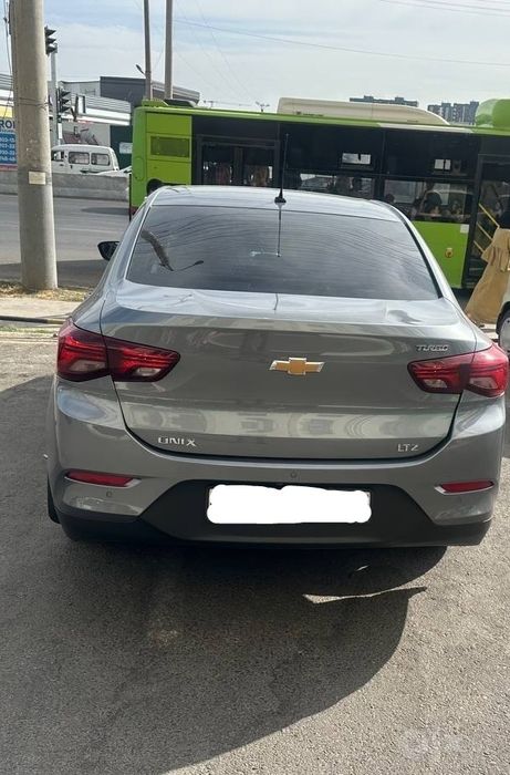 Chevrolet Onix LTZ Turbo