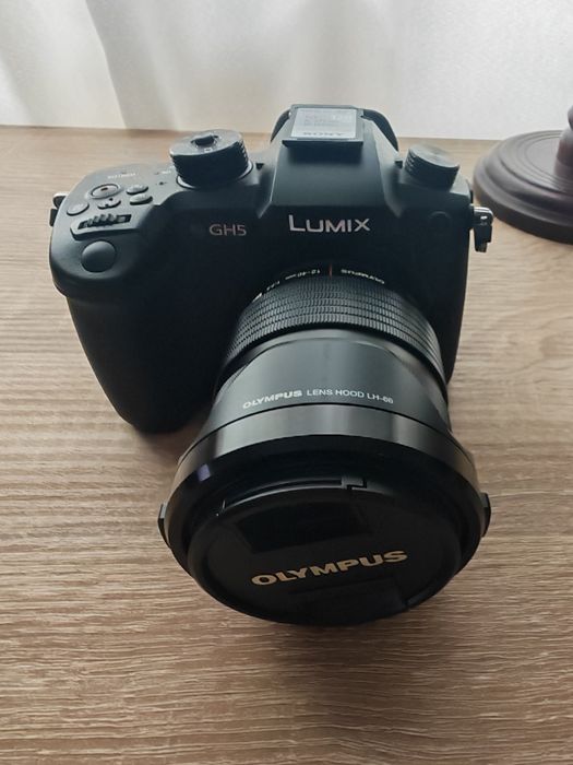 Vând Panasonic GH 5
