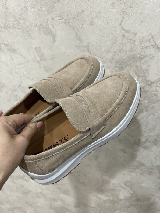 Новые лоферы 38,5-39 размер