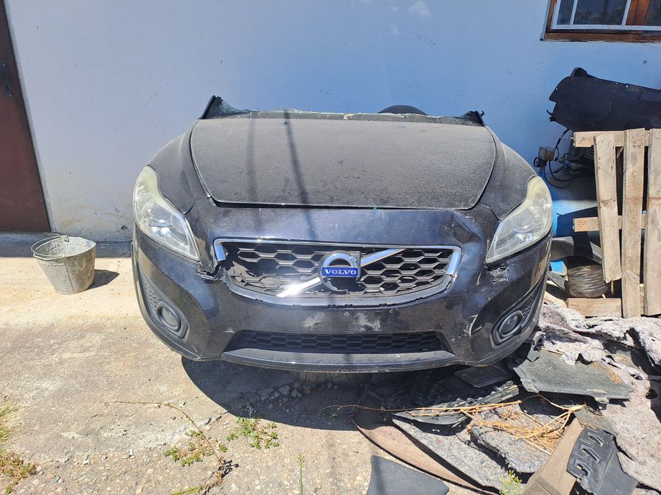 Volvo C30 1.6 д 115к.с. на части