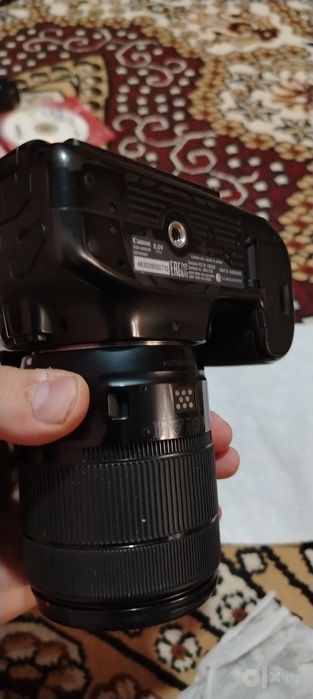 Canon 80D holati yaxshi