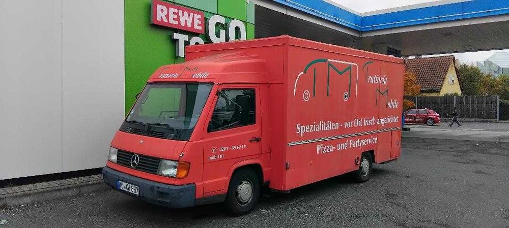 Food Truck Mercedes Autorulota comerciala Fast Food