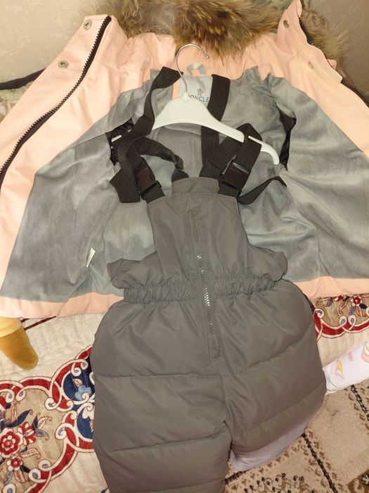 Продам куртку детская новая