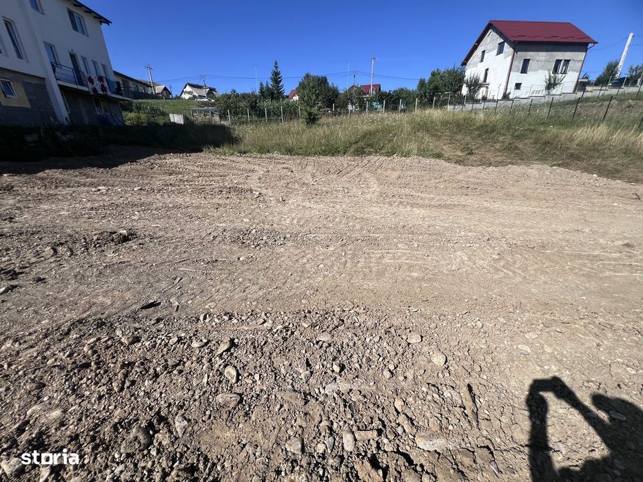Teren strada Crizantemei zona Tarpiului