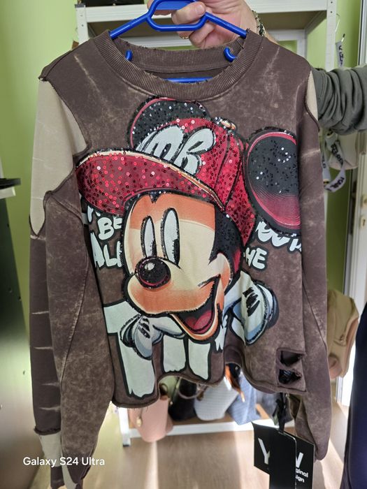 Hanorace cu personaje  Disney