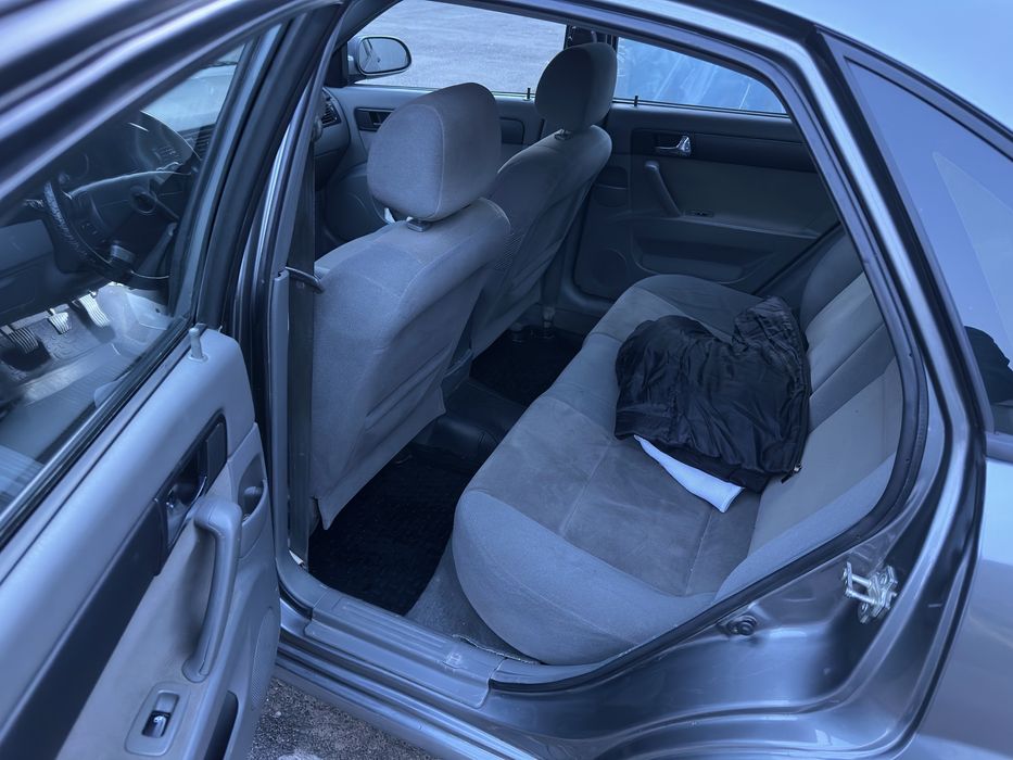 Автомобиль Gentra