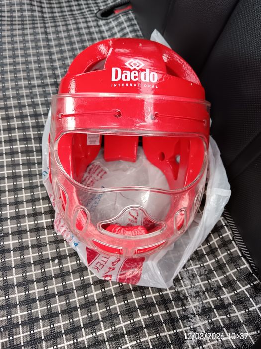 Шлем для тхэквондо Daedo с защитной маской XL