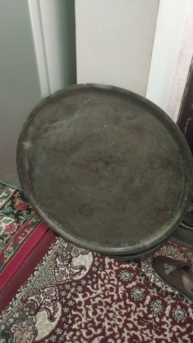 Большие винтажные подносы и кувшины для декора или кухни