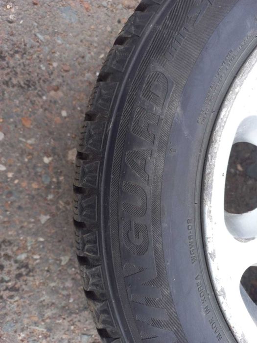 Продаю резину с дисками