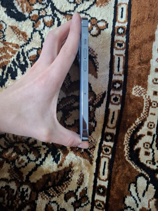 Iphone 13 pro 128гб почти в идеале
