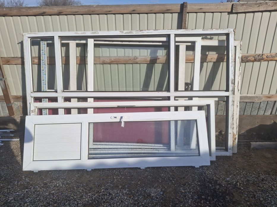 Продам пластиковой перегородок