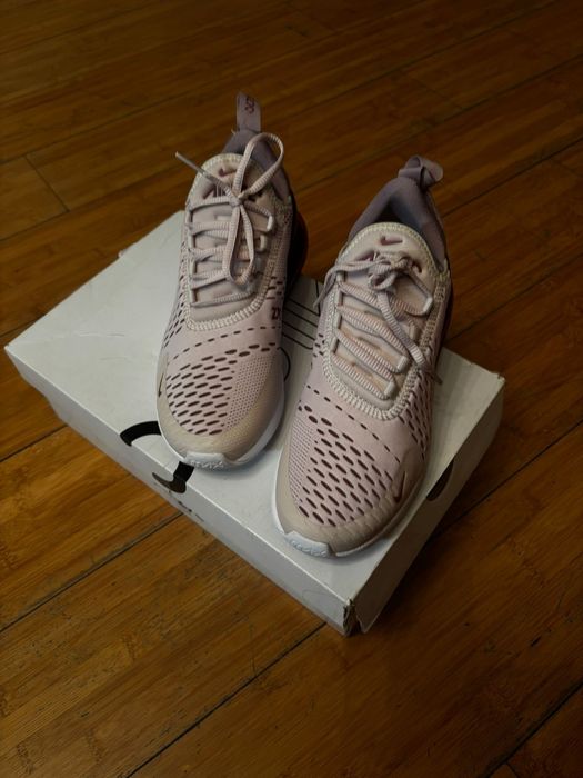 Кроссовки Nike Air max  270