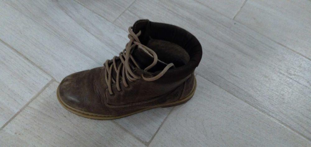 Зимни боти с връзки 41 номер ест. кожа