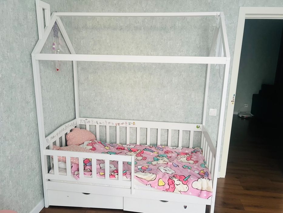 Продам детскую кровать