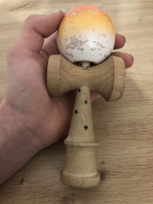 Vand  doua Kendama X