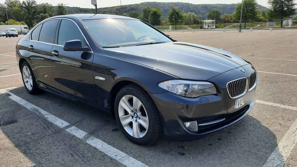 BMW Seria 5 2013 — imagine 2