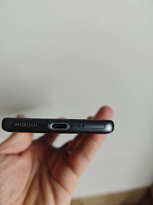 Xiaomi 12 8gb RAM + 256 GB