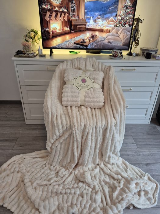 230x200 nuanta delicata de Ivoire patura design tip Sherpa Cozy & Soft