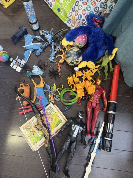 Пакет игрушек для мальчика