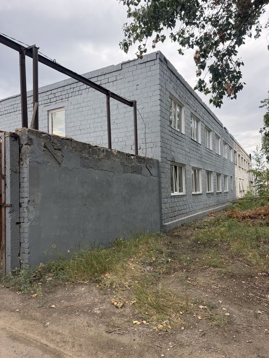 Офисное помещение со складами