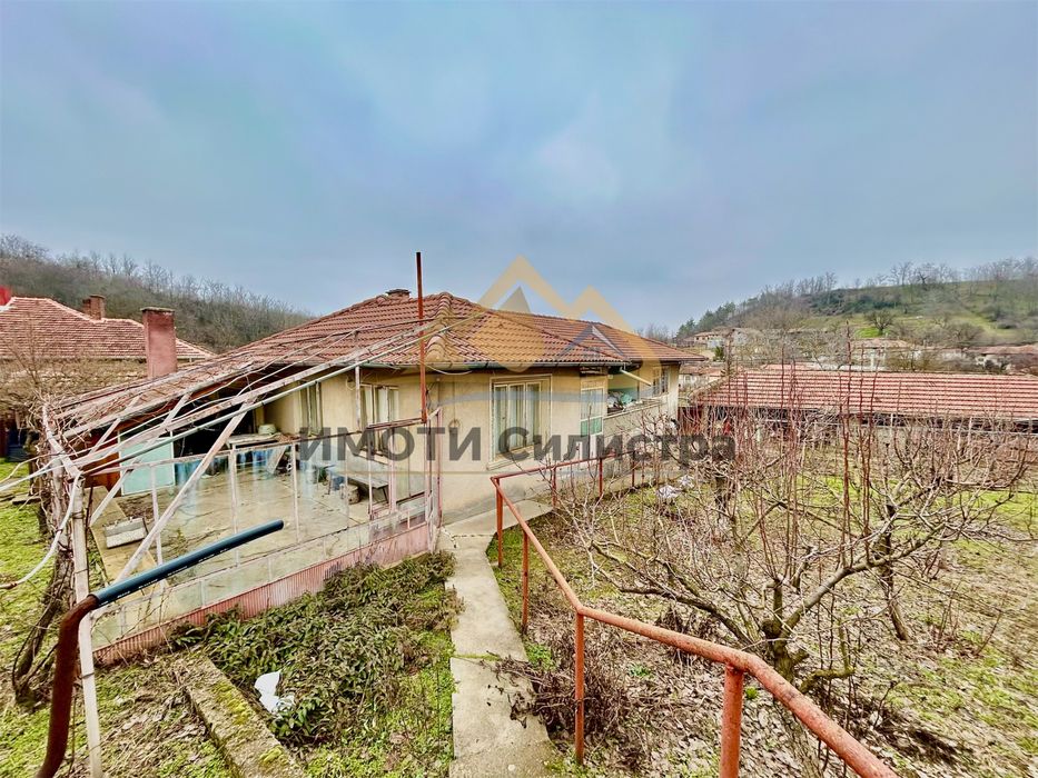 ИМОТИ Силистра продава къща в с. Калипетрово