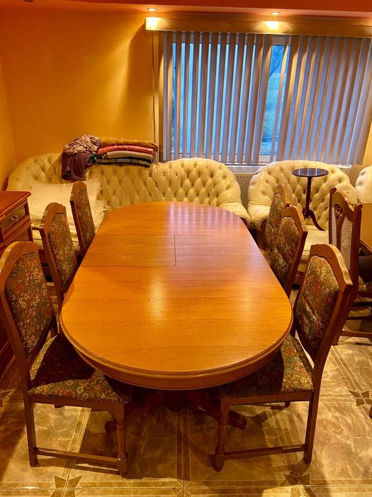 Vand Mese si scaune lemn masiv