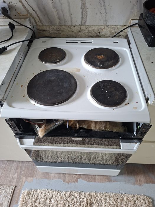 Плита электрическая hansa