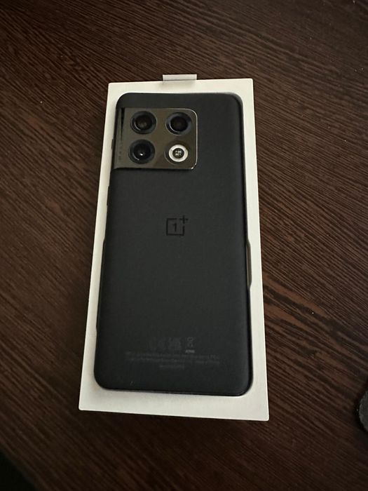 Vând OnePlus 10 PRO 5G