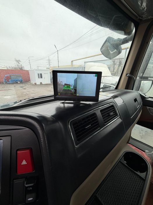 Продам автобетоносмеситель HOWO