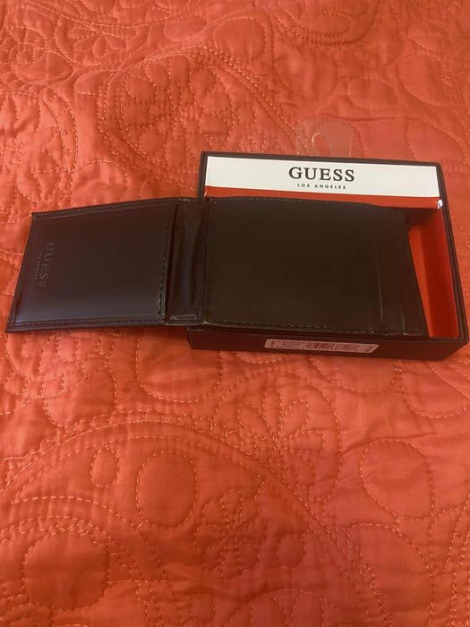 НАМАЛЕНИЕ Guess оригинален 100% портфейл/ картодържач