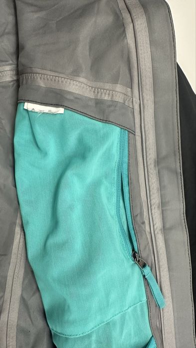 Дамско водоустойчиво яке за планински преходи MH500 - черно