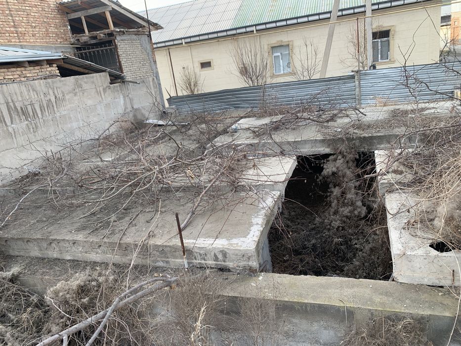 участка сотилади 5.5 сотих