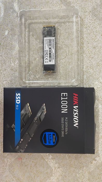 SSD Hikwision 512 гб