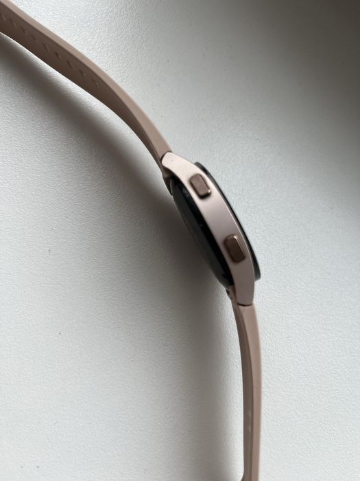 Смарт часы samsung GALAXY WATCH 4 40mm GOLD