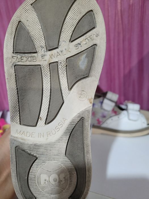 Продам ортопедический обувь для девочки