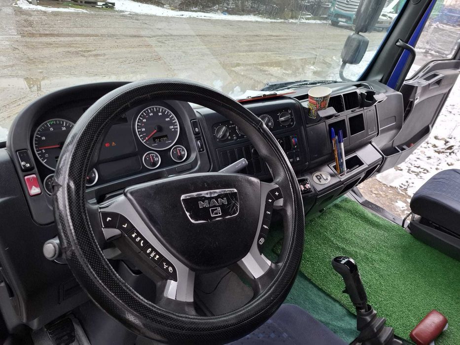 Vând camion MAN cu prelată